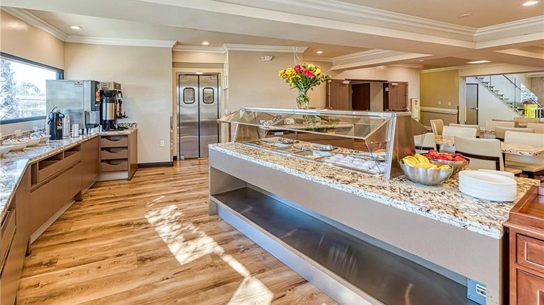 <b>Amanzi Hotel, Ascend Hotel Collection Restaurant</b>. Images powered by <a href="https://iceportal.shijigroup.com/" title="IcePortal" target="_blank">IcePortal</a>.