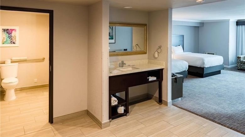 <b>Amanzi Hotel, Ascend Hotel Collection Suite</b>. Images powered by <a href="https://iceportal.shijigroup.com/" title="IcePortal" target="_blank">IcePortal</a>.