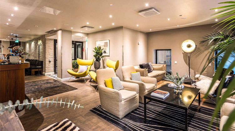 Hotel Fabian Lobby