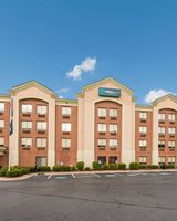 Clarion Greensboro Airport Hotel