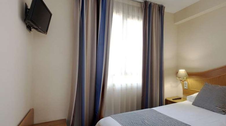 <b>Hotel Esprit d'Azur Room</b>. Images powered by <a href="https://iceportal.shijigroup.com/" title="IcePortal" target="_blank">IcePortal</a>.