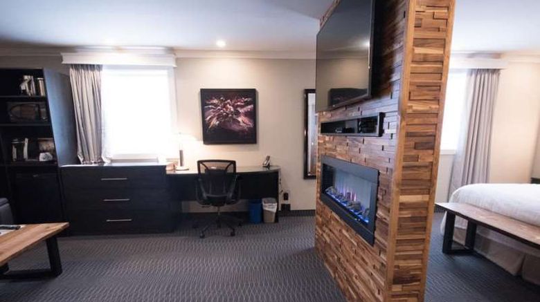 <b>Hotel Des Eskers Room</b>. Images powered by <a href="https://iceportal.shijigroup.com/" title="IcePortal" target="_blank">IcePortal</a>.