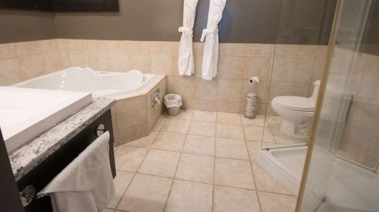 <b>Hotel Des Eskers Room</b>. Images powered by <a href="https://iceportal.shijigroup.com/" title="IcePortal" target="_blank">IcePortal</a>.