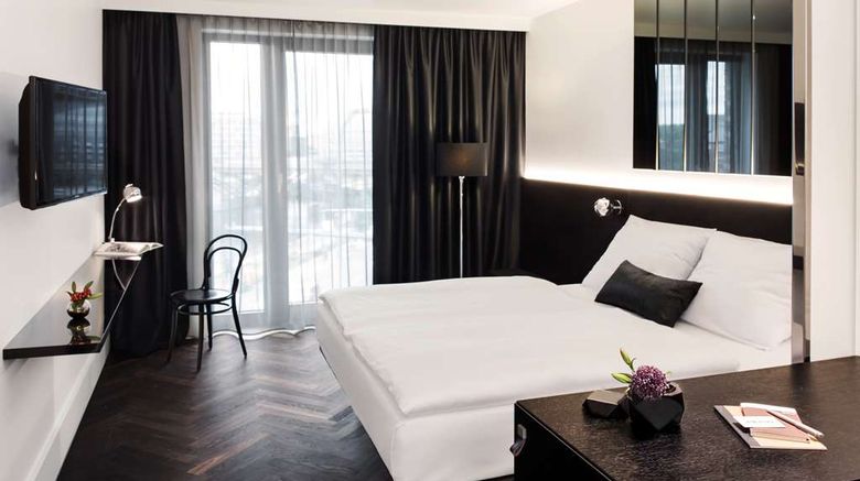 <b>Hotel Amano Grand Central Berlin Room</b>. Images powered by <a href="https://iceportal.shijigroup.com/" title="IcePortal" target="_blank">IcePortal</a>.