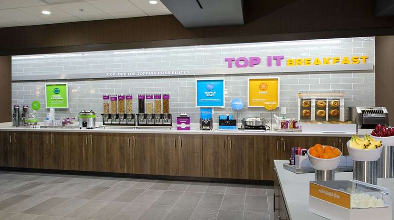 <b>Tru by Hilton Grove City Columbus Restaurant</b>. Images powered by <a href="https://iceportal.shijigroup.com/" title="IcePortal" target="_blank">IcePortal</a>.