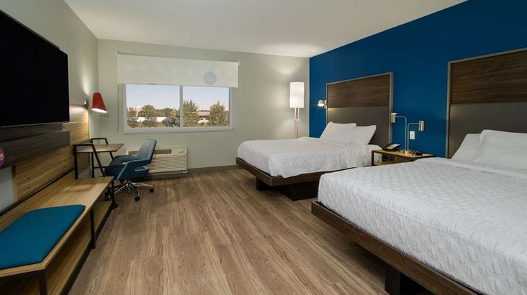 Tru by Hilton Grove City Columbus Room