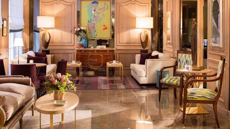 <b>Balmoral Hotel Lobby</b>. Images powered by <a href="https://iceportal.shijigroup.com/" title="IcePortal" target="_blank">IcePortal</a>.