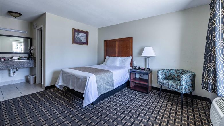 <b>Travelodge by Wyndham Jackson North Room</b>. Images powered by <a href="https://iceportal.shijigroup.com/" title="IcePortal" target="_blank">IcePortal</a>.