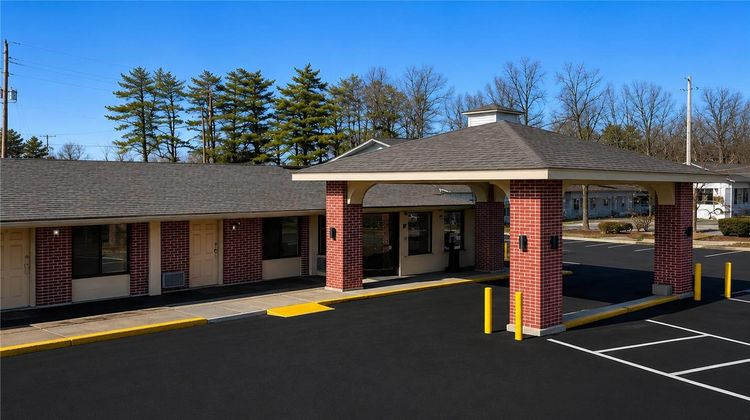 Travelodge by Wyndham Jackson North Exterior