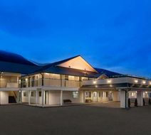 Travelodge by Wyndham McBride Exterior