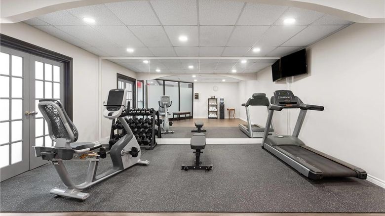 <b>Travelodge by Wyndham Lindsay Health</b>. Images powered by <a href="https://iceportal.shijigroup.com/" title="IcePortal" target="_blank">IcePortal</a>.