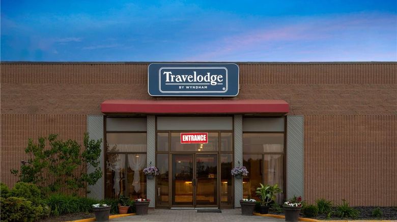 <b>Travelodge by Wyndham Lindsay Exterior</b>. Images powered by <a href="https://iceportal.shijigroup.com/" title="IcePortal" target="_blank">IcePortal</a>.