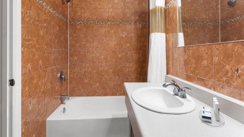 <b>Travelodge by Wyndham Lindsay Room</b>. Images powered by <a href="https://iceportal.shijigroup.com/" title="IcePortal" target="_blank">IcePortal</a>.