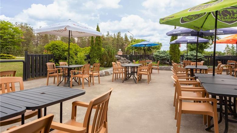 <b>Travelodge by Wyndham Lindsay Restaurant</b>. Images powered by <a href="https://iceportal.shijigroup.com/" title="IcePortal" target="_blank">IcePortal</a>.