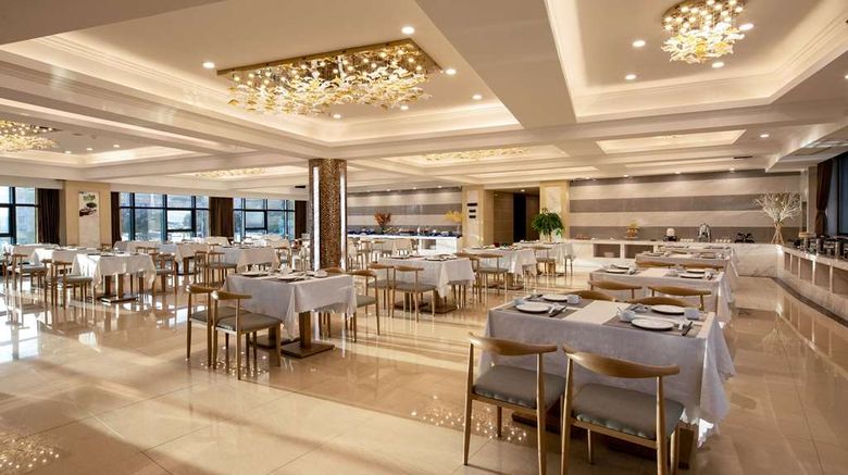<b>Ramada Encore by Wyndham Chenzhou North Restaurant</b>. Images powered by <a href="https://iceportal.shijigroup.com/" title="IcePortal" target="_blank">IcePortal</a>.