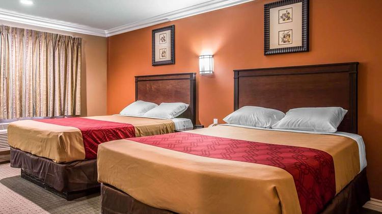 Baymont by Wyndham Ontario Room