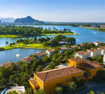 Wyndham Sky Lake Resort and Villas Exterior