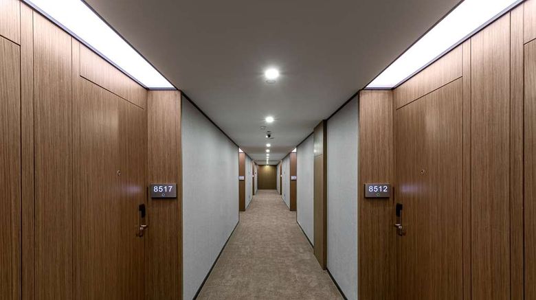 <b>Microtel by Wyndham Hangzhou Lobby</b>. Images powered by <a href="https://iceportal.shijigroup.com/" title="IcePortal" target="_blank">IcePortal</a>.