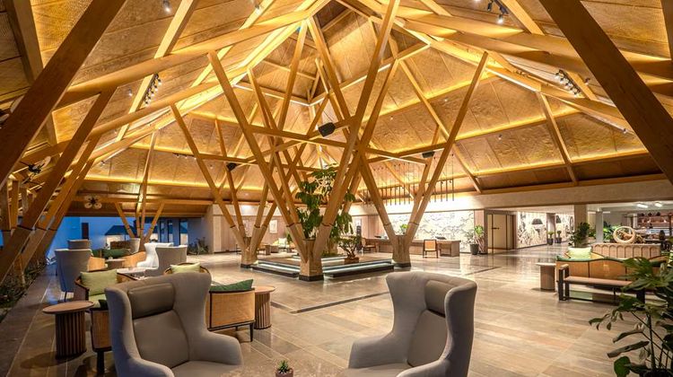 Radisson Resort Hatgad Saputara Lobby