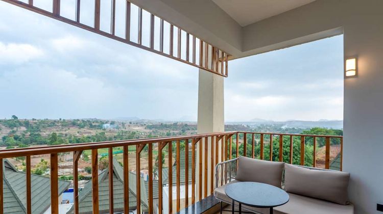 Radisson Resort Hatgad Saputara Suite
