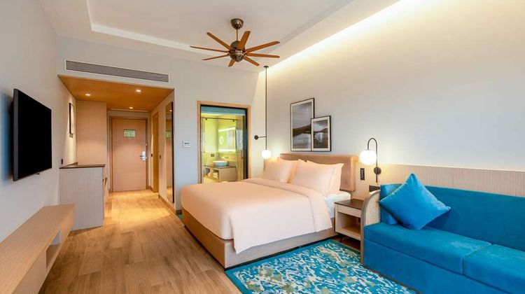 Radisson Resort Hatgad Saputara Room