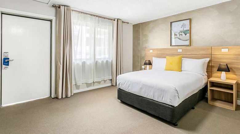 <b>Quality Inn Sunshine Haberfield Room</b>. Images powered by <a href="https://iceportal.shijigroup.com/" title="IcePortal" target="_blank">IcePortal</a>.