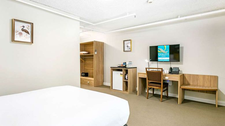 <b>Quality Inn Sunshine Haberfield Room</b>. Images powered by <a href="https://iceportal.shijigroup.com/" title="IcePortal" target="_blank">IcePortal</a>.