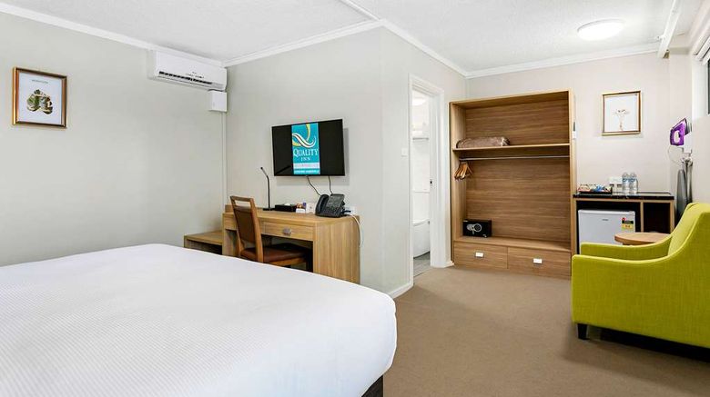 <b>Quality Inn Sunshine Haberfield Room</b>. Images powered by <a href="https://iceportal.shijigroup.com/" title="IcePortal" target="_blank">IcePortal</a>.