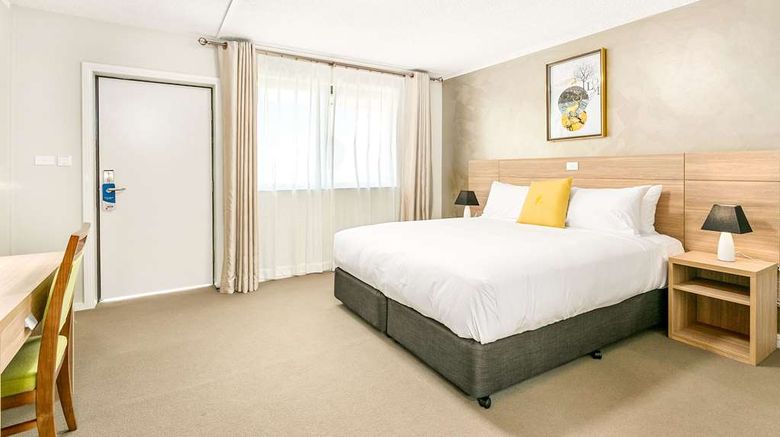 <b>Quality Inn Sunshine Haberfield Room</b>. Images powered by <a href="https://iceportal.shijigroup.com/" title="IcePortal" target="_blank">IcePortal</a>.