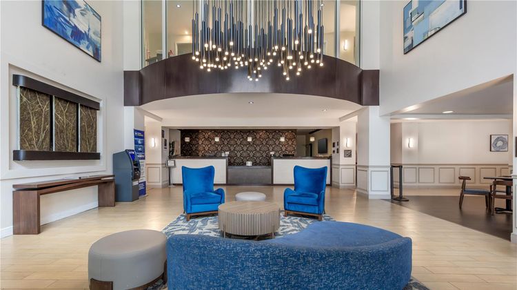 Best Western Plus Miami Apt North Lobby