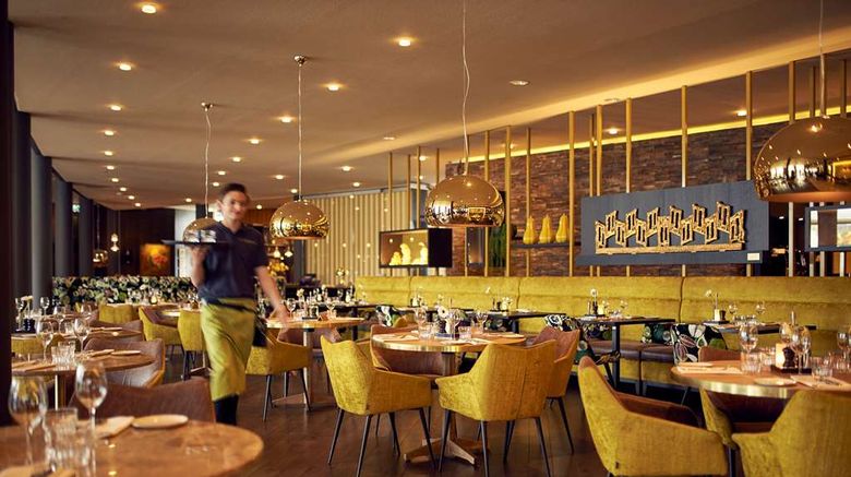 <b>Van der Valk Hotel Ridderkerk Restaurant</b>. Images powered by <a href="https://iceportal.shijigroup.com/" title="IcePortal" target="_blank">IcePortal</a>.