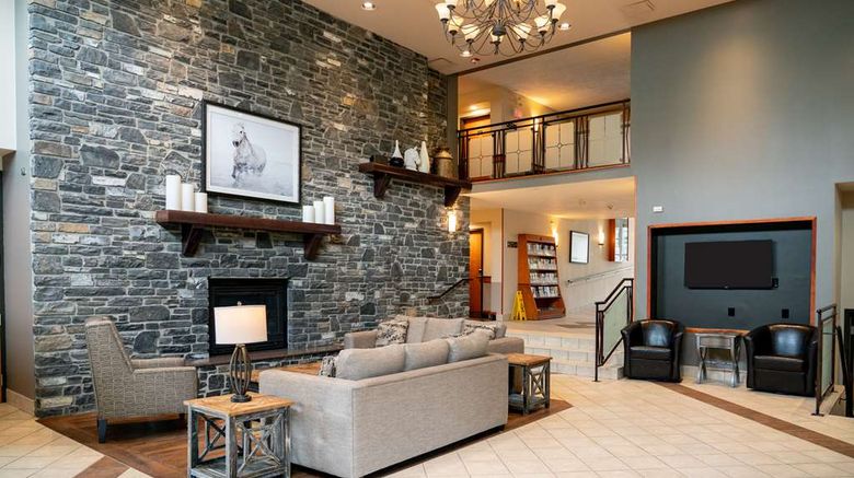 <b>Pocaterra Inn & Waterslide Lobby</b>. Images powered by <a href="https://iceportal.shijigroup.com/" title="IcePortal" target="_blank">IcePortal</a>.