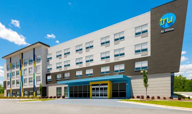 Tru by Hilton Spartanburg Exterior