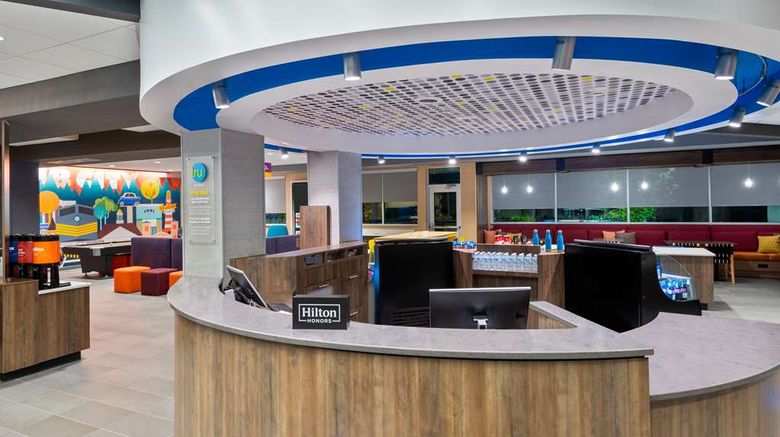 <b>Tru by Hilton Spartanburg Lobby</b>. Images powered by <a href="https://iceportal.shijigroup.com/" title="IcePortal" target="_blank">IcePortal</a>.