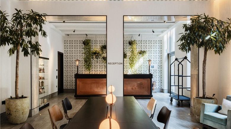 <b>Hart Shoreditch Hotel, Curio Collection Lobby</b>. Images powered by <a href="https://iceportal.shijigroup.com/" title="IcePortal" target="_blank">IcePortal</a>.