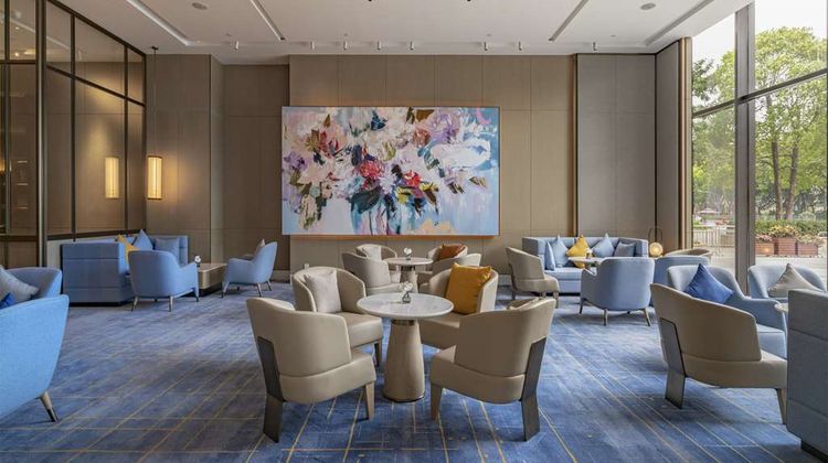 DoubleTree Nanshan Hotel & Residences Lobby