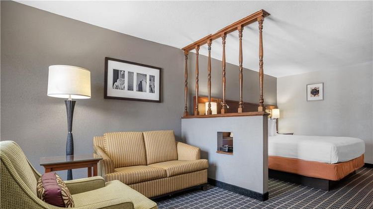 SureStay Plus Hotel by BW Greenwood Room