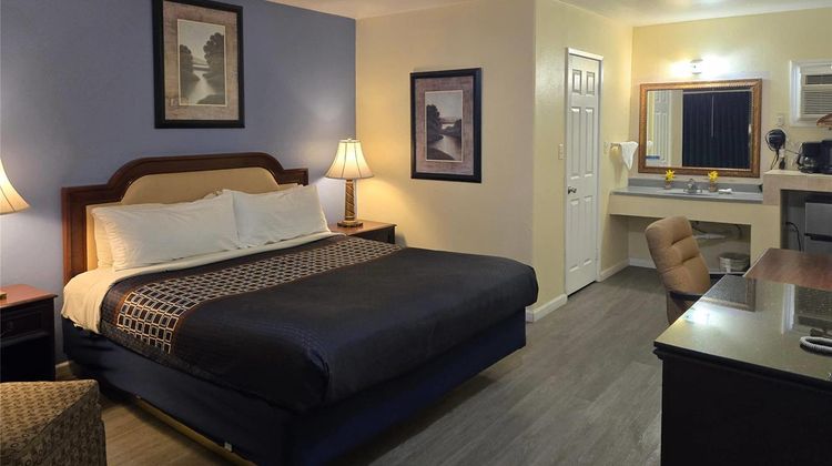 Rodeway Inn Blythe Suite