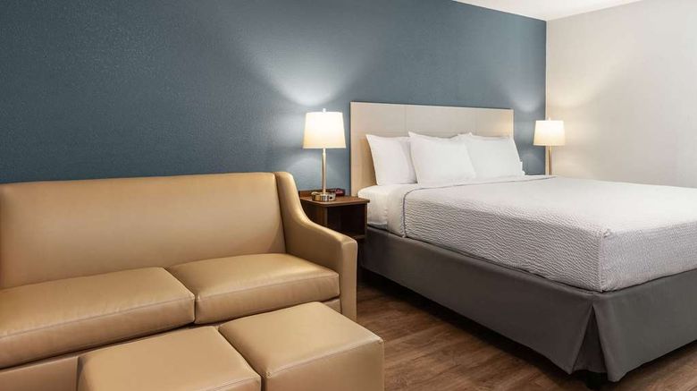 <b>WoodSpring Suites Washington DC Room</b>. Images powered by <a href="https://iceportal.shijigroup.com/" title="IcePortal" target="_blank">IcePortal</a>.