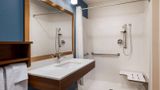 WoodSpring Suites Washington DC Room