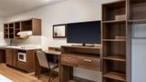 WoodSpring Suites Washington DC Room
