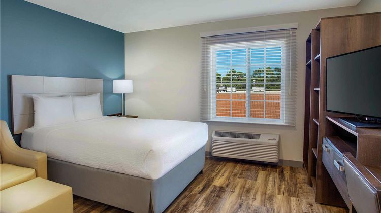 WoodSpring Suites Baltimore White Marsh Room