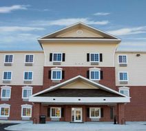 WoodSpring Suites Frederick Exterior