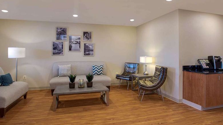 <b>WoodSpring Suites Frederick Lobby</b>. Images powered by <a href="https://iceportal.shijigroup.com/" title="IcePortal" target="_blank">IcePortal</a>.