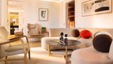 <b>Hotel Marignan Champs-Elysees Suite</b>. Images powered by <a href="https://iceportal.shijigroup.com/" title="IcePortal" target="_blank">IcePortal</a>.