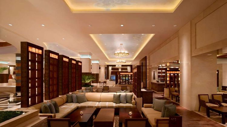 Wyndham Grand Tianjin Jingjin City Lobby