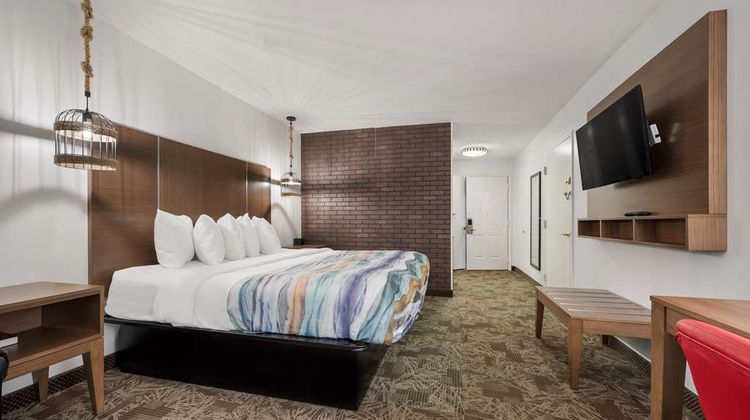 SureStay by Best Western Tuscaloosa SE Room