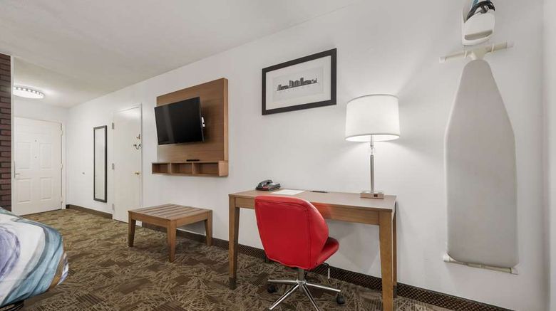 <b>SureStay by Best Western Tuscaloosa SE Room</b>. Images powered by <a href="https://iceportal.shijigroup.com/" title="IcePortal" target="_blank">IcePortal</a>.