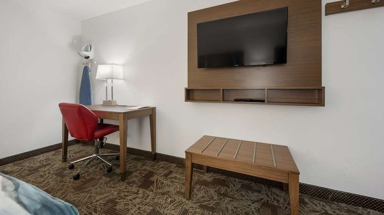 <b>SureStay by Best Western Tuscaloosa SE Room</b>. Images powered by <a href="https://iceportal.shijigroup.com/" title="IcePortal" target="_blank">IcePortal</a>.