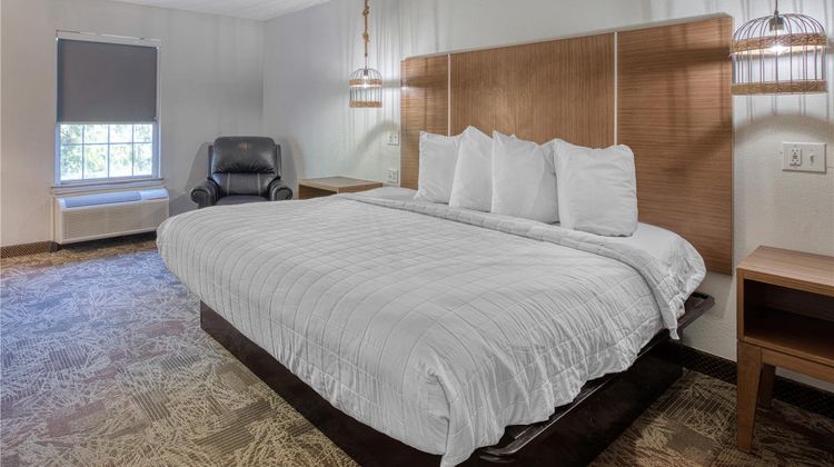 SureStay by Best Western Tuscaloosa SE Room